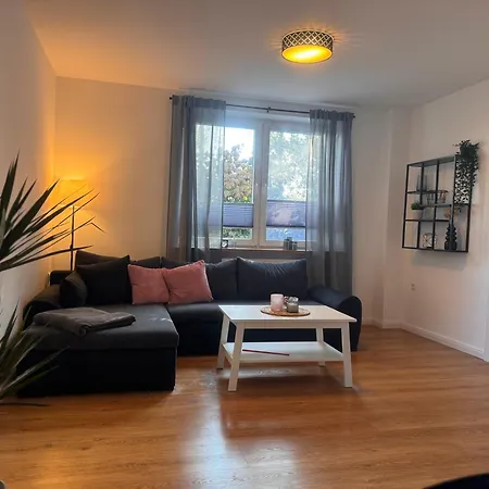 Holl Apartment *